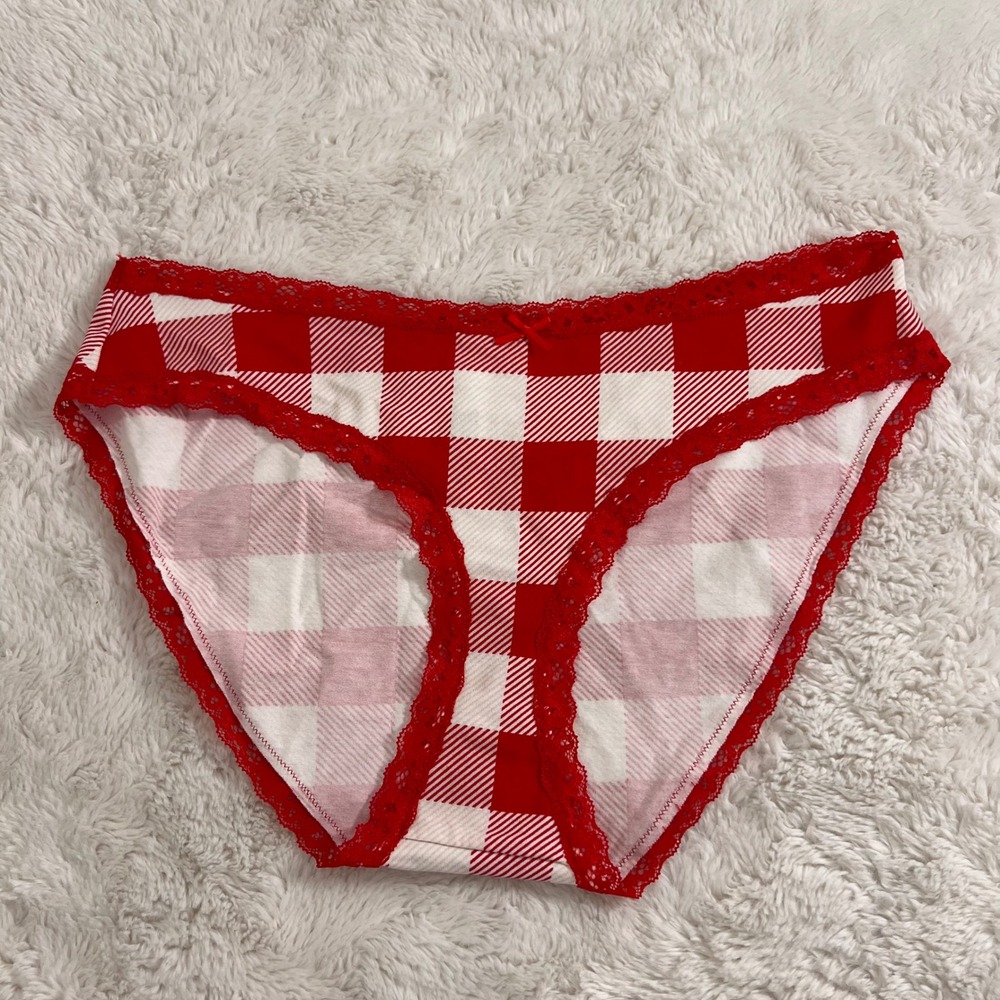 SKIMS Red White Buffalo Plaid Lace Trim Cotton Bikini Briefs Size M Holiday Soft